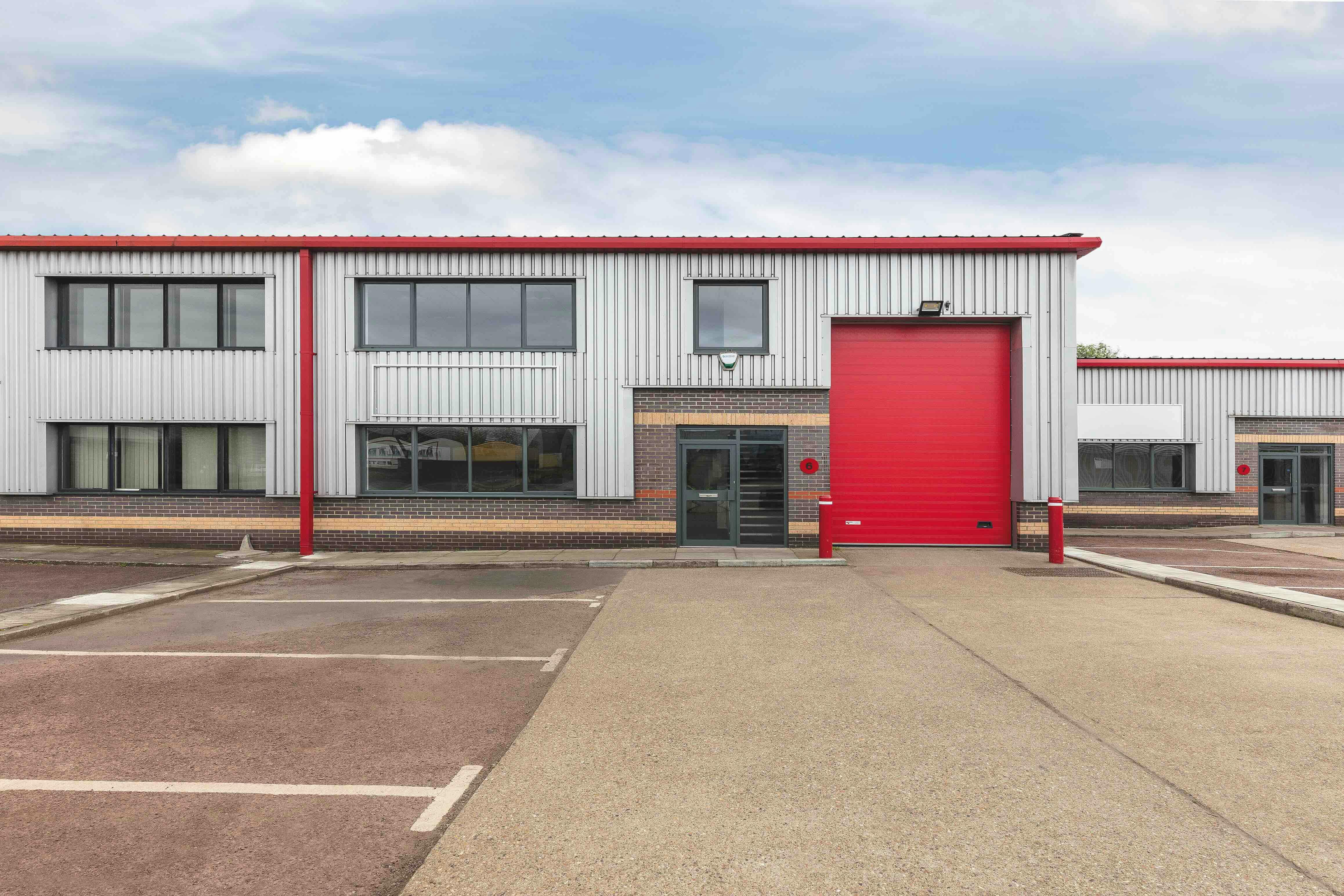 Unit 645, River Gardens, Feltham, Industrial / Warehouse To Let - 645 RG External.jpg