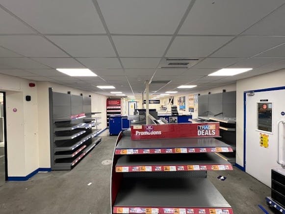 Unit 7, Wood Green Lease Assignment - 10.jpg