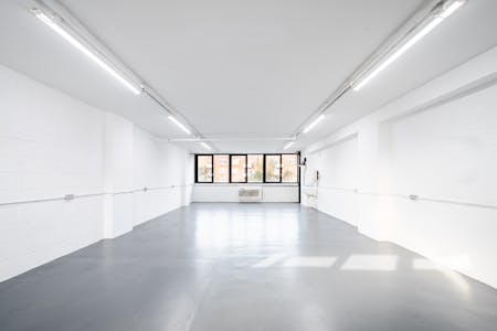 Unit 65 Regent Studios, 8 Andrews Road, London, Office To Let - Regent Studios 33B  Low Res 5.jpg