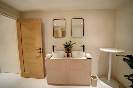 47-49 Warwick Street, Leamington Spa, Leisure / Retail For Sale - DSC00703_4_5.jpg.jpg