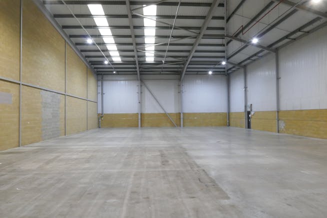 Unit 1 Ascent Park, Harlow, Industrial To Let - P1060349.JPG