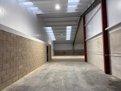 Unit 1E Manor Farm Barns, Southampton, Industrial / Open Storage / Warehouse To Let - WhatsApp Image 2026-04-08 at 15.58.32 (1).jpeg