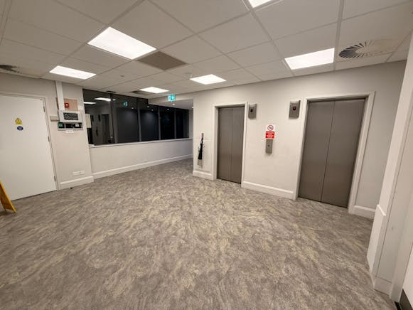 Ground floor Kingswood House, Southend-on-Sea, Office To Let - WhatsApp Image 2026-01-08 at 5.21.50 PM.jpeg