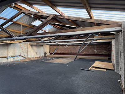 Unit 1 Lion Garage, Portway Trading Estate, Alcester Road, Birmingham, Showroom / Trade Counter To Let - IMG_3939.JPG