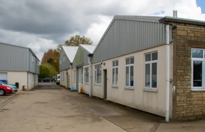 Alderton 1, Priory Park Industrial Estate, London Road, Tetbury, Office To Let - Alderton-1-Office-to-Let-External-2-641x415.jpg