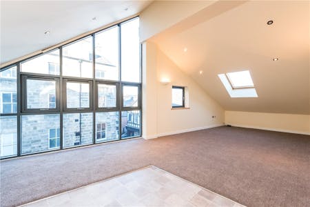 17 Albert Street / 8 John Street, Harrogate, Investment For Sale - Flat A 2.jpg