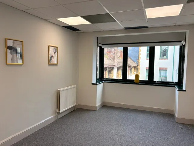 No 8 Guardian House, Banbury, Office / Serviced Office To Let - Meeting room.jpeg