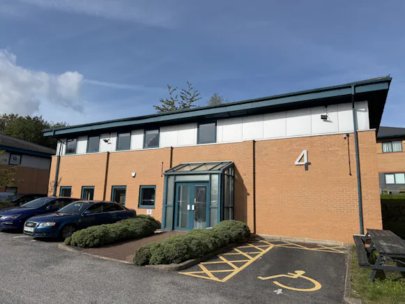 Unit 4, Westgate Court, Silkwood Park, Wakefield, Office To Let - IMG_3147.JPG