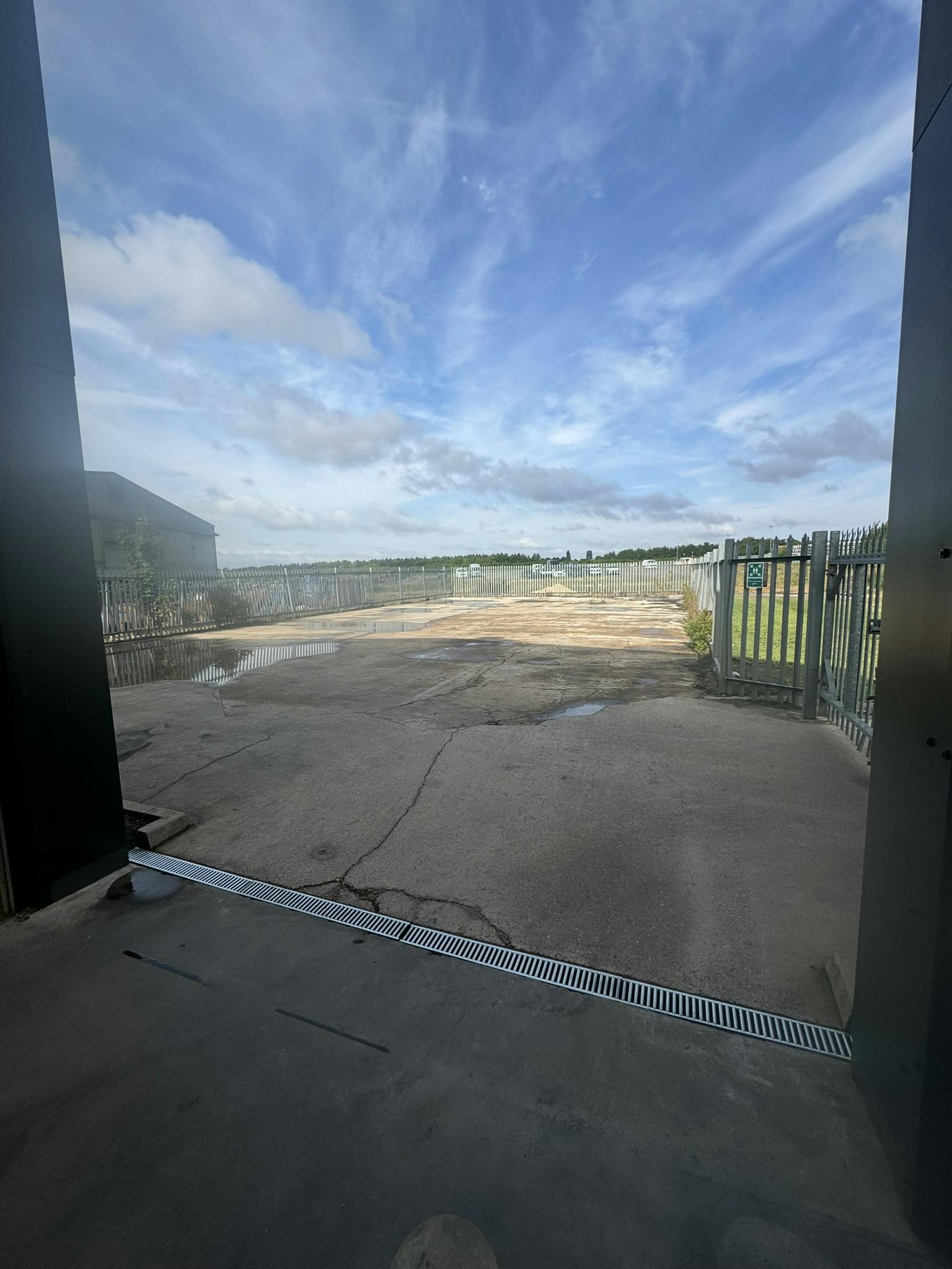 Unit 21, Roseland Business Park, Newark, Distribution Warehouse To Let - IMG_3497.JPEG