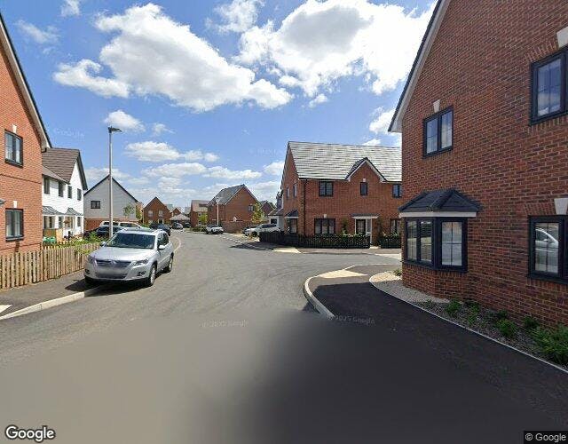 Finchwood Retail Centre, Finchampstead, Investment / Retail For Sale - Street View