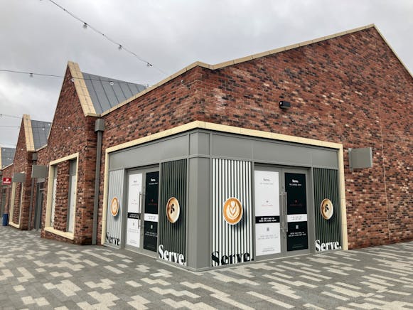 Unit E5, Olive Lane, Rotherham, Leisure / Retail To Let - SERVE VINYLS 2.jpg