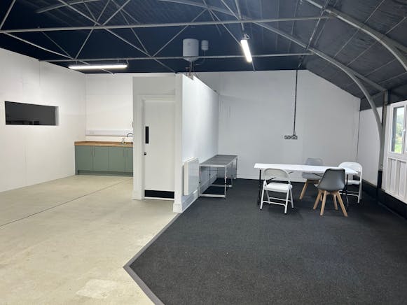 Stokes Farm, Wokingham, Offices To Let - 10.jpg