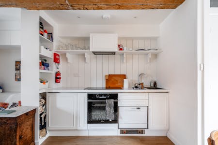 46 Crispin Street, London, Investment For Sale - Crispin St 46  Low Res 4.jpg