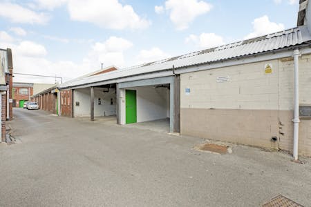 Unit 12, Savile Bridge Mills, Dewsbury, Industrial To Let - IMG_5436.jpg