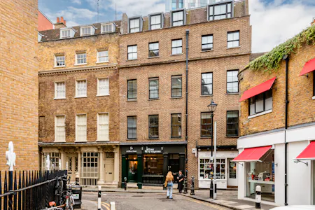Flat 3 - 54a Artillery Lane, London, Residential For Sale - Artllery Ln 54 F3 - 1.jpg