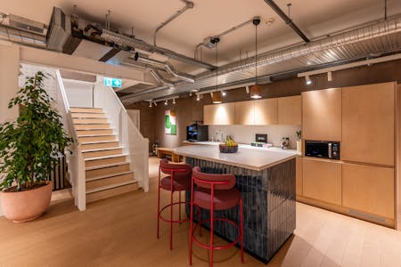 31-32 Alfred Place, London, Office To Let - vb5321283_CD8_0087HDR_HR_7402x4935.jpg