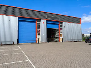 Unit 1 Coldharbour Pinnacles Estate, Harlow, Industrial To Let - External.jpg