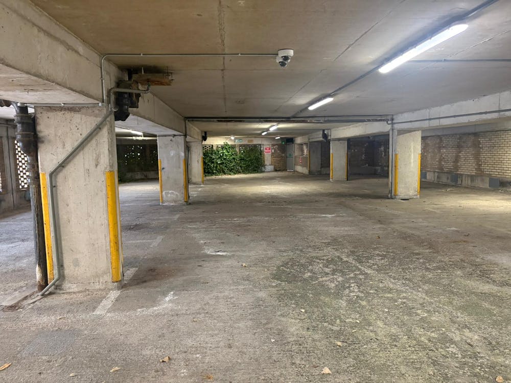 Orsett Mews Car Park, 157 Porchester Terrace North - 2c79a700582d493088283c1d01e00fa61.jpg