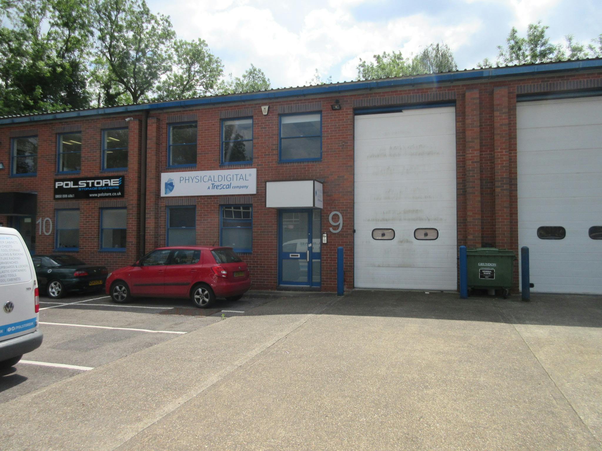 9 The Pines, Guildford, Industrial / Warehouse To Let - IMG_2449.JPG