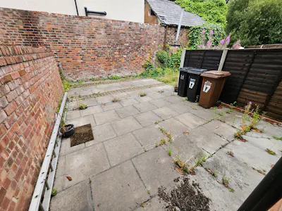 17 & 17a School Lane, Stockport, Investment / Retail For Sale - 20260806_135523 - Copy.jpg