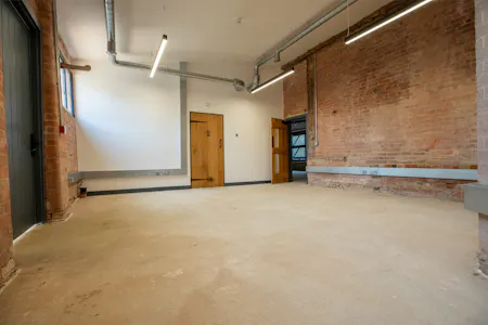 Manor Farm Barns, Hughenden Manor Estate, High Wycombe, E (Commercial / Business / Service) / Office To Let - 352A1826-HDR.jpg