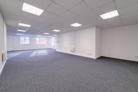 Unit 1, Buckingham Road Industrial Estate, Brackley, Industrial/Logistics To Let - 15-HALL_1.4-0.jpg