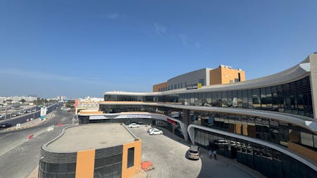 High Quality Office Space, Al Ghubrah Street, Muscat, Office To Let - Strip mall office (12).jpeg