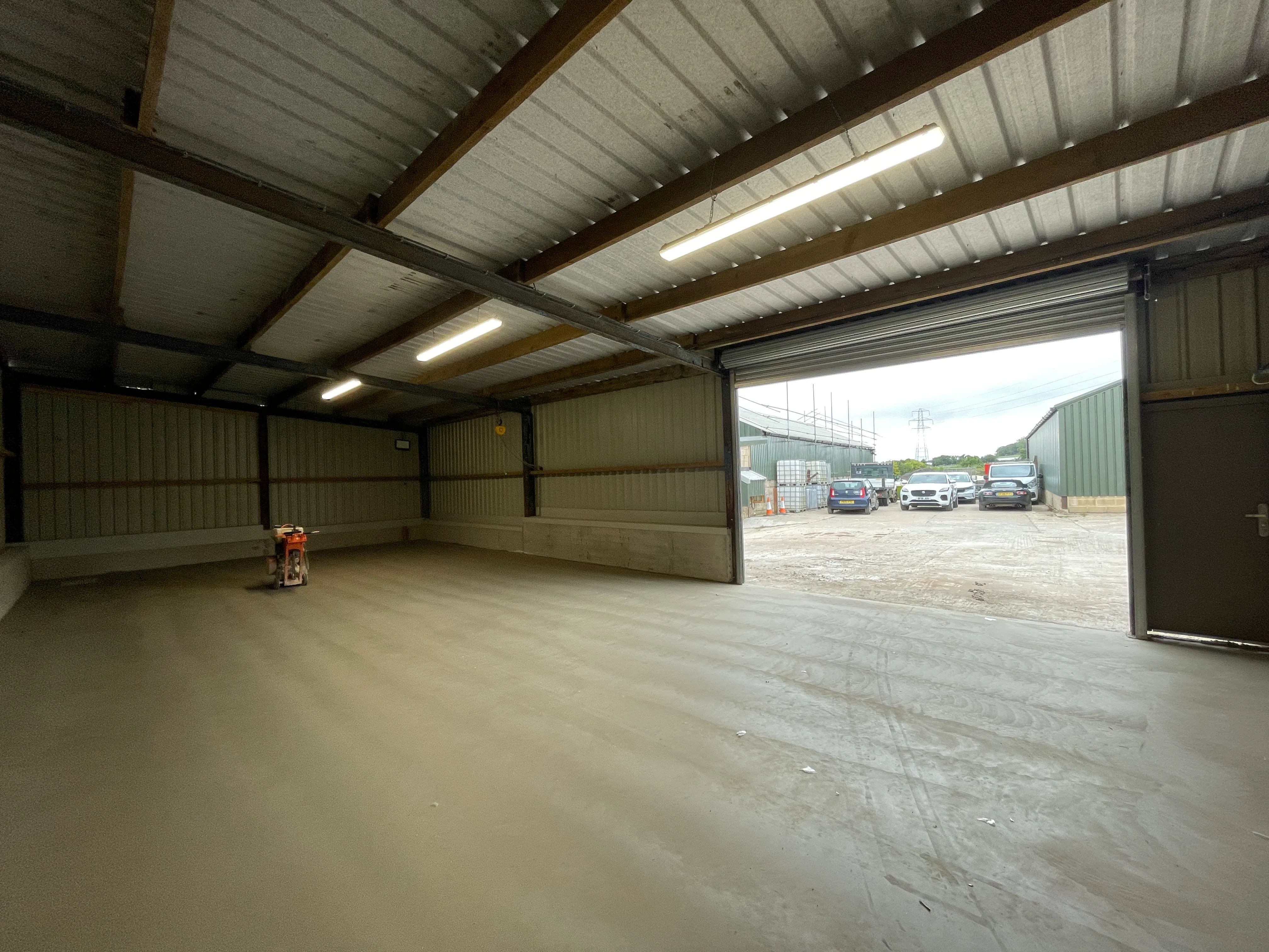 Units 4 Harlesford Farm, Tetsworth, Industrial To Let - IMG_2438.JPG