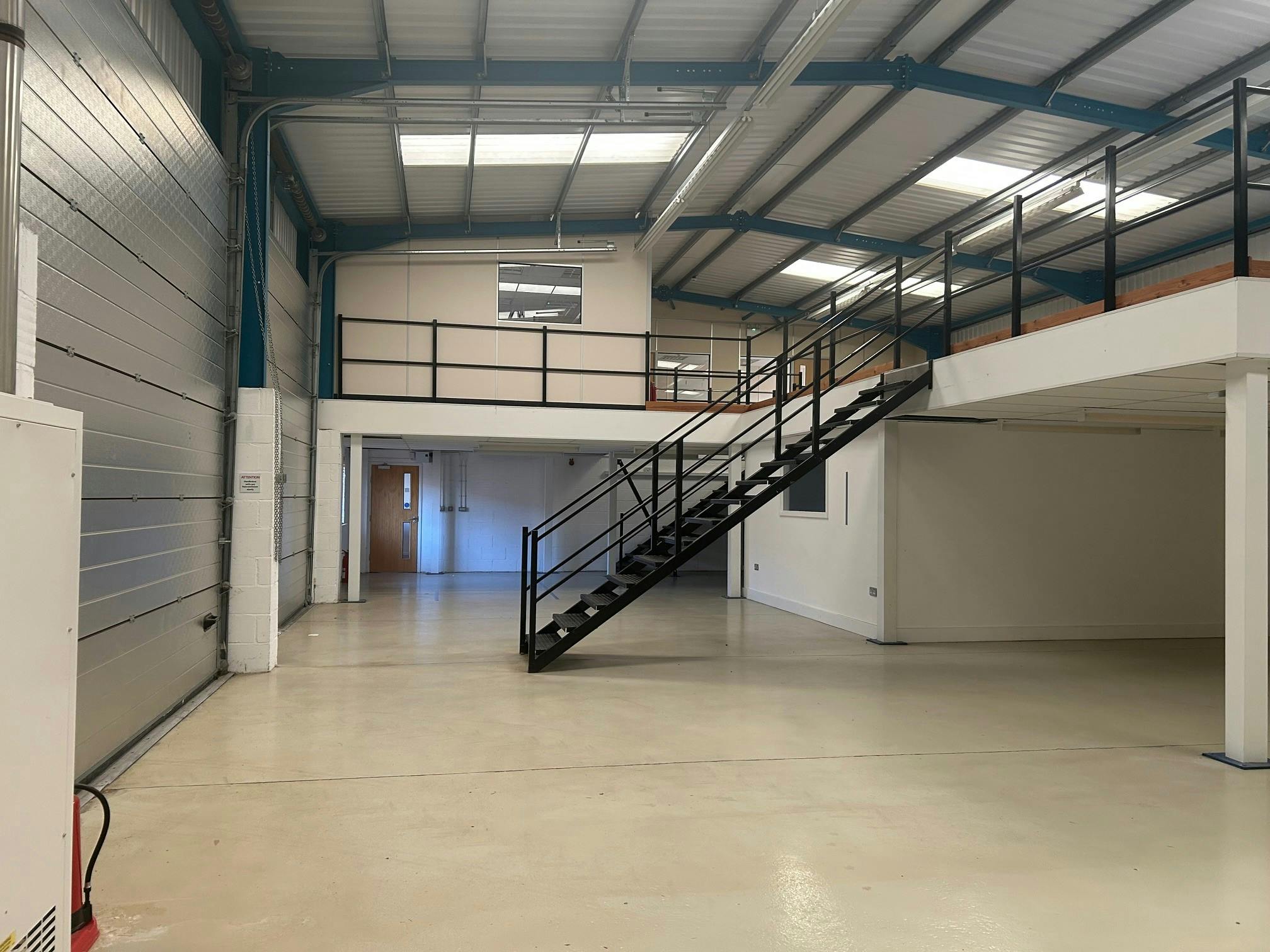 Unit J, Lambs Farm Business Park, Reading, Industrial To Let - 16.jpg