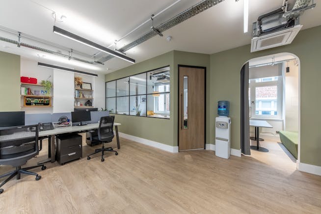17-18 Great Pulteney Street, London, Office Lease Assignment - 17 to 18 great pultney street 3383 office4.jpg