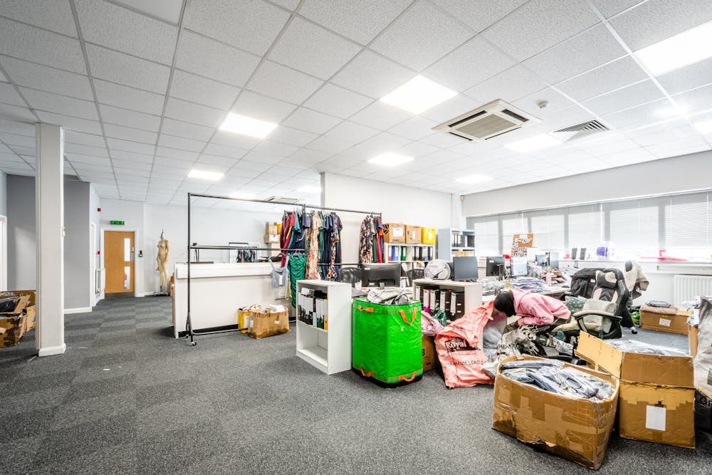 Industrial & Warehouse, Unit 4-5 - Greenwich Centre Bus Pk U4-5 - 19.jpg