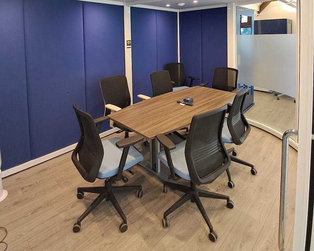 Unit 12 Diddenham Court, Reading, Office To Let / For Sale - 20240816_113643.jpg