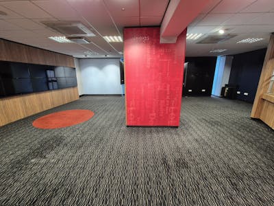 581-585 Wilbraham Road, Manchester, Retail To Let - 20251112_134303.jpg