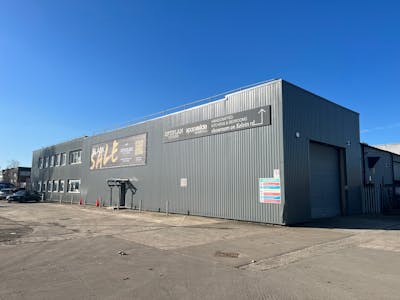 Unit 1 Greenbridge Centre, Greenbridge Road, Swindon, Industrial / Warehouse To Let - 2.jpg