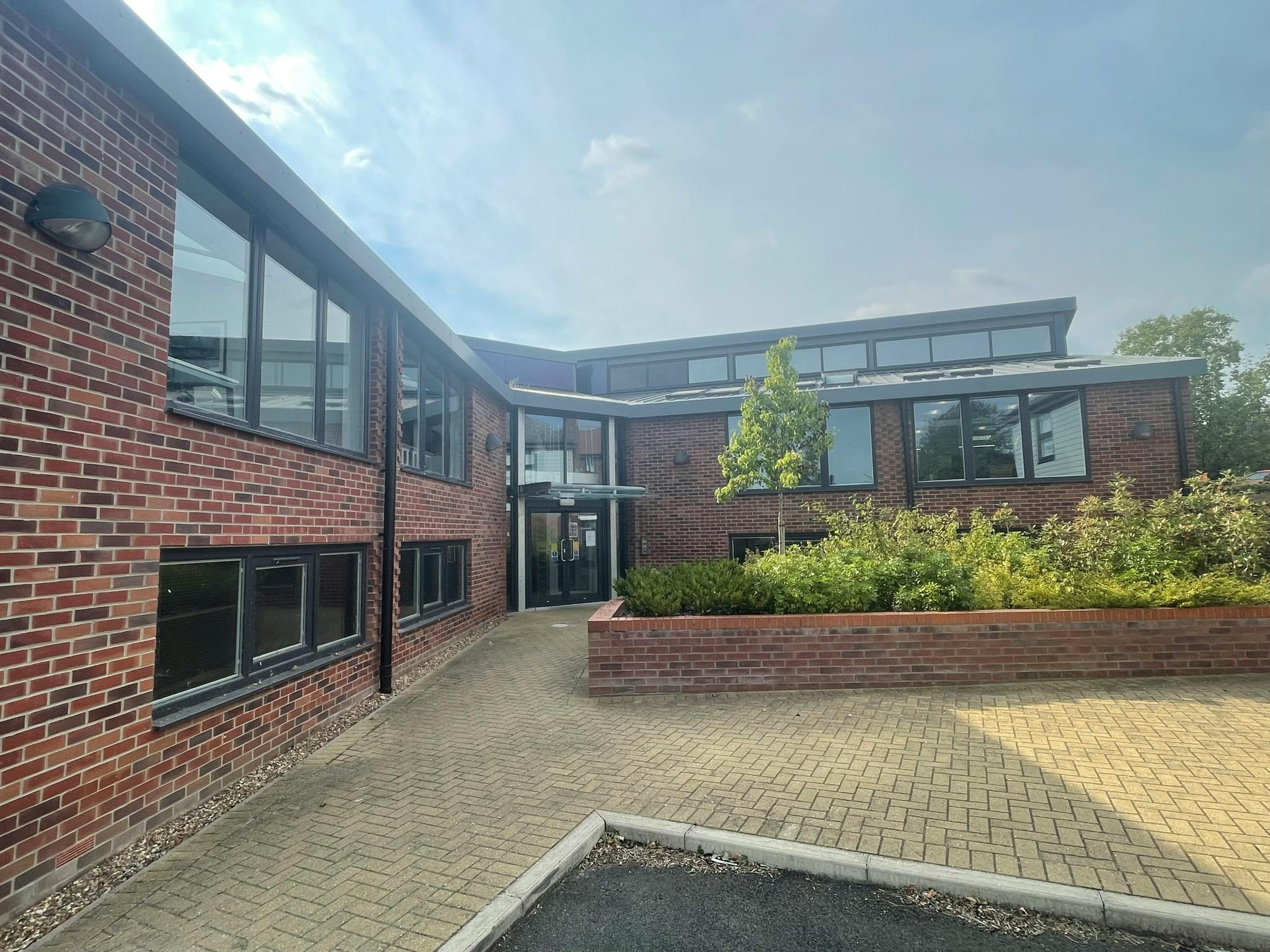 Trumpeter House, Trumpeter Rise