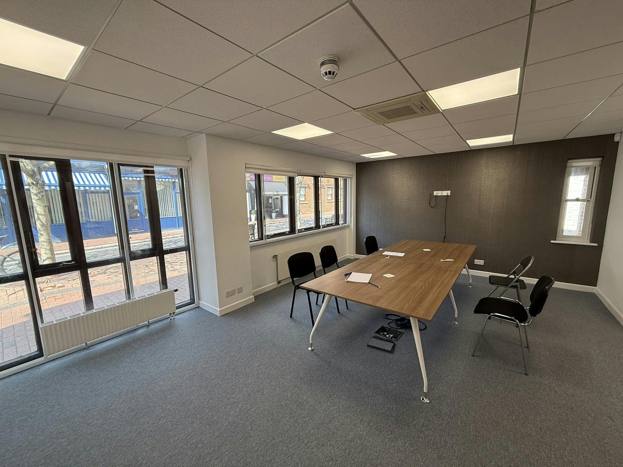 Brook House, 56 Guildford Street, Chertsey, Offices To Let - IMG_2033.JPEG