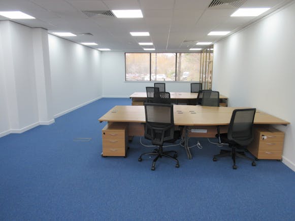 Ground Floor, Unit 15 Horizon Business Village, Weybridge, Offices To Let - IMG_2302.JPG