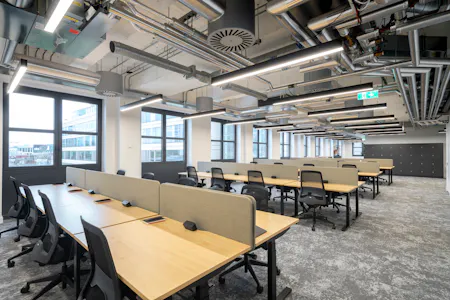 4 Chiswell Street, London, Office To Let - CHIS_029.jpg
