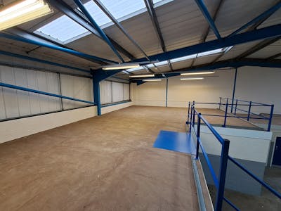 Unit B Dudley Road, Halesowen, Retail / Trade Counter To Let - 1000020952.jpg