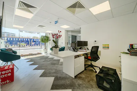 236 High Street, London, Office To Let - 1496186 (12).jpg