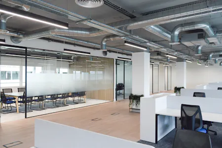 Exchange House - 4th Floor Fitted, Milton Keynes, Office To Let - DSC_0177.jpg