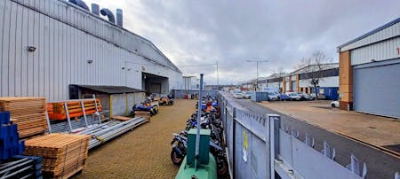 Unit 5 Thorpe Industrial Estate, Alpha Way, Egham, Industrial/Logistics / Industrial / Warehouse Lease Assignment - Unit 5, Alpha Way, Egham internal image, warehouse, industrial unit, external secure yard.jpg