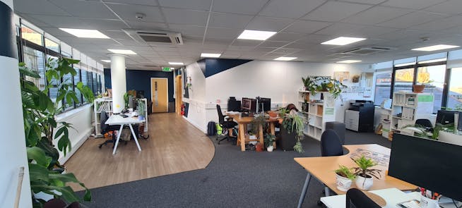 Abbey House, 2nd Floor, Sheffield, Offices Lease Assignment - 20251125_145049.jpg