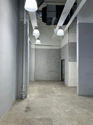 Unit E, Sutton, Retail To Let - 8.jpg