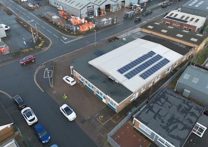 Crossroads House, Weir Lane, Worcester, Investment - Office / Office For Sale - Crossroads House_019.jpg