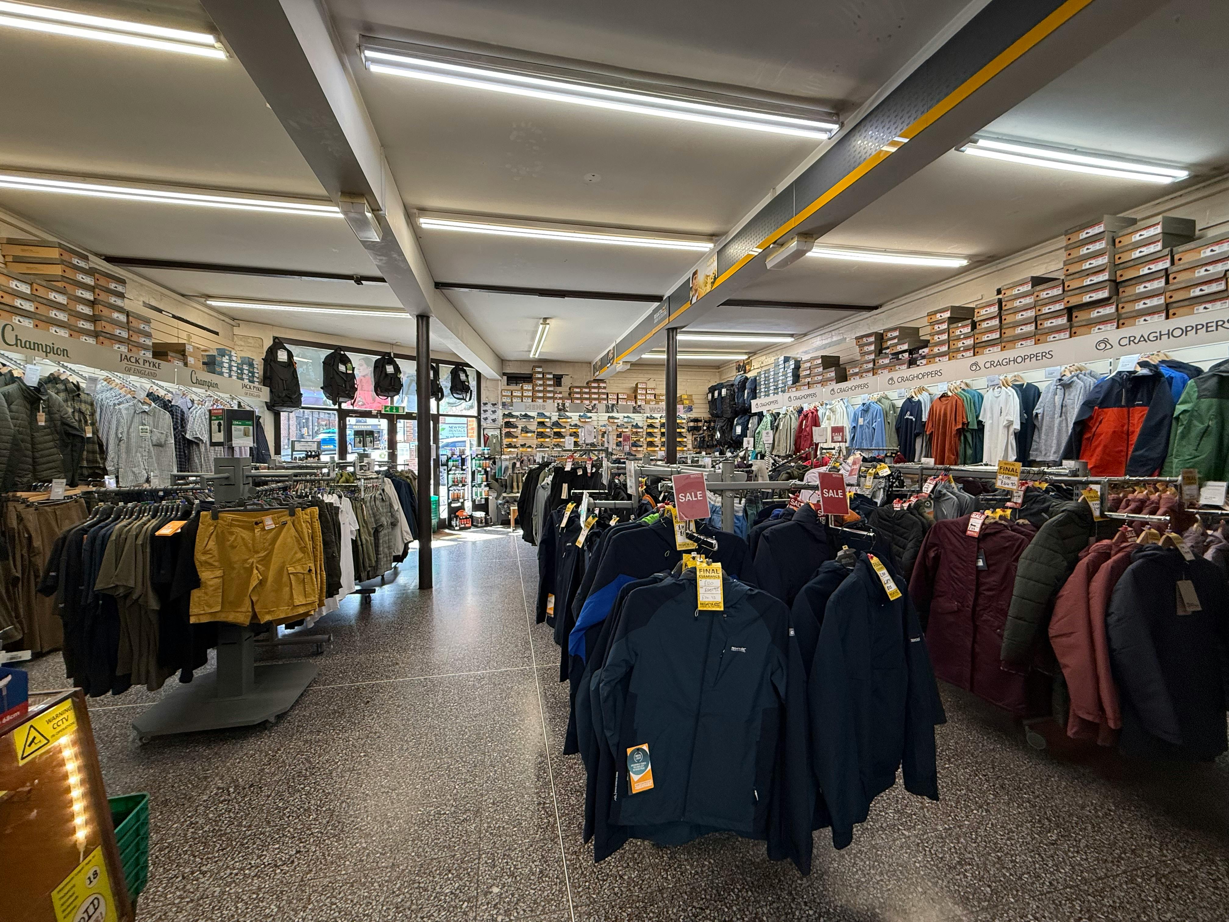 Retail/Shop in Lyndhurst - photo 4