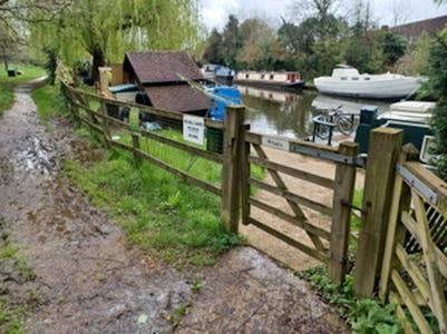 Horsenden Farm Moorings, Greenford, Marine To Let - Horsenden Farm moorings  5.png