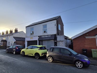 222 Park Lane, Stockport, Office To Let - 20260217_083022.jpg