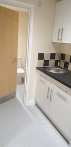 Unit 8, Fleet Marston Farm, Aylesbury, Industrial To Let - FMFU 8 4.jpg