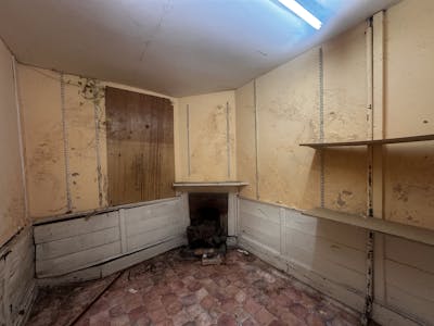 10 High Street, Worcestershire, Retail For Sale - p16.jpg